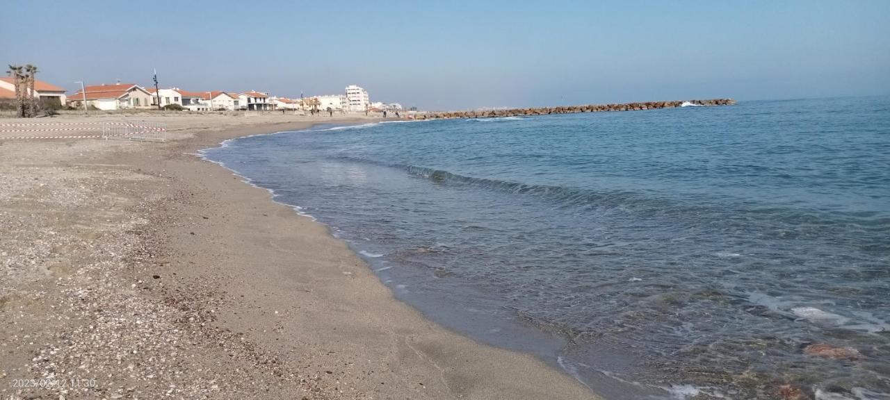 Appartamento Le liberté bateau bleu Saint-Cyprien  Esterno foto