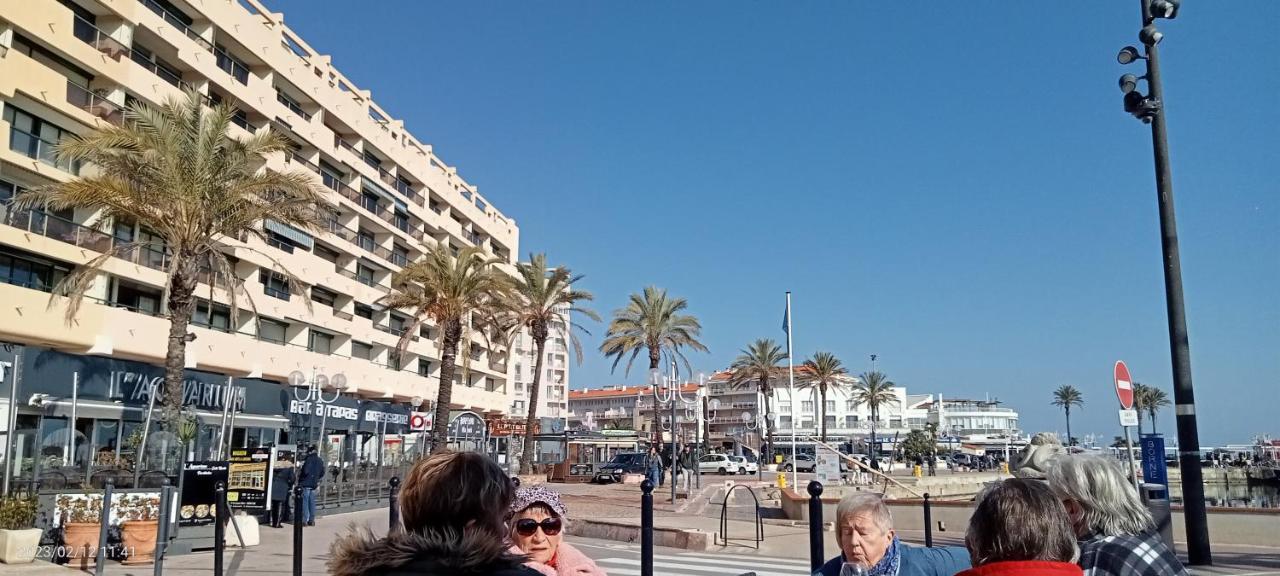 Appartamento Le liberté bateau bleu Saint-Cyprien  Esterno foto
