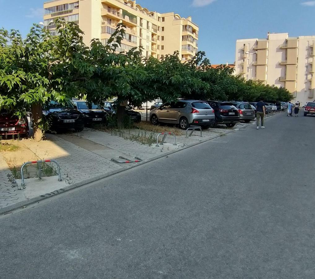 Appartamento Le liberté bateau bleu Saint-Cyprien  Esterno foto